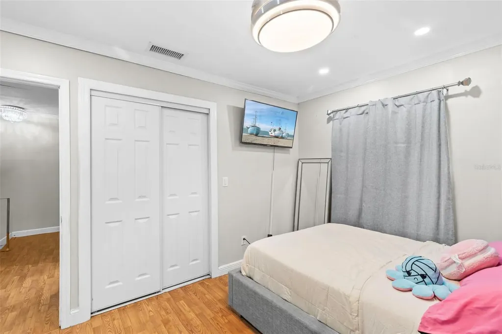 7303 Los Padres Court Tampa FL 33634
