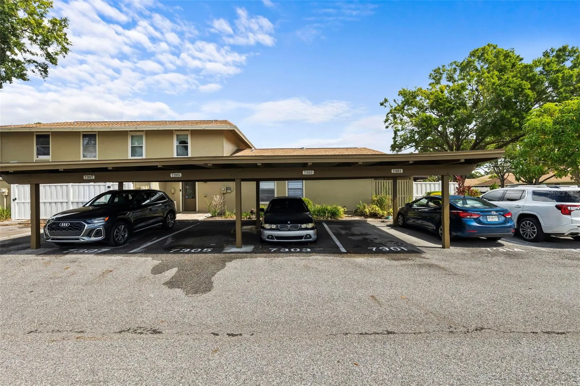 7303 Los Padres Court Tampa FL 33634