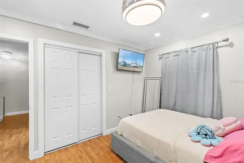 7303 Los Padres Court Tampa FL 33634