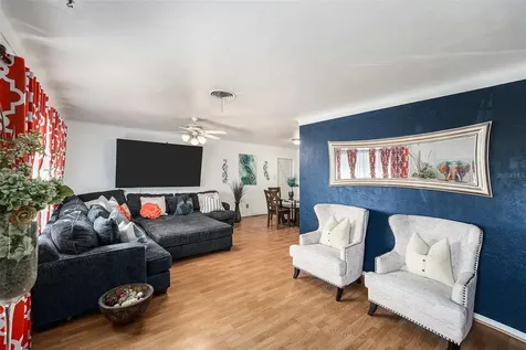 1175 62nd Place S St Petersburg FL 33705