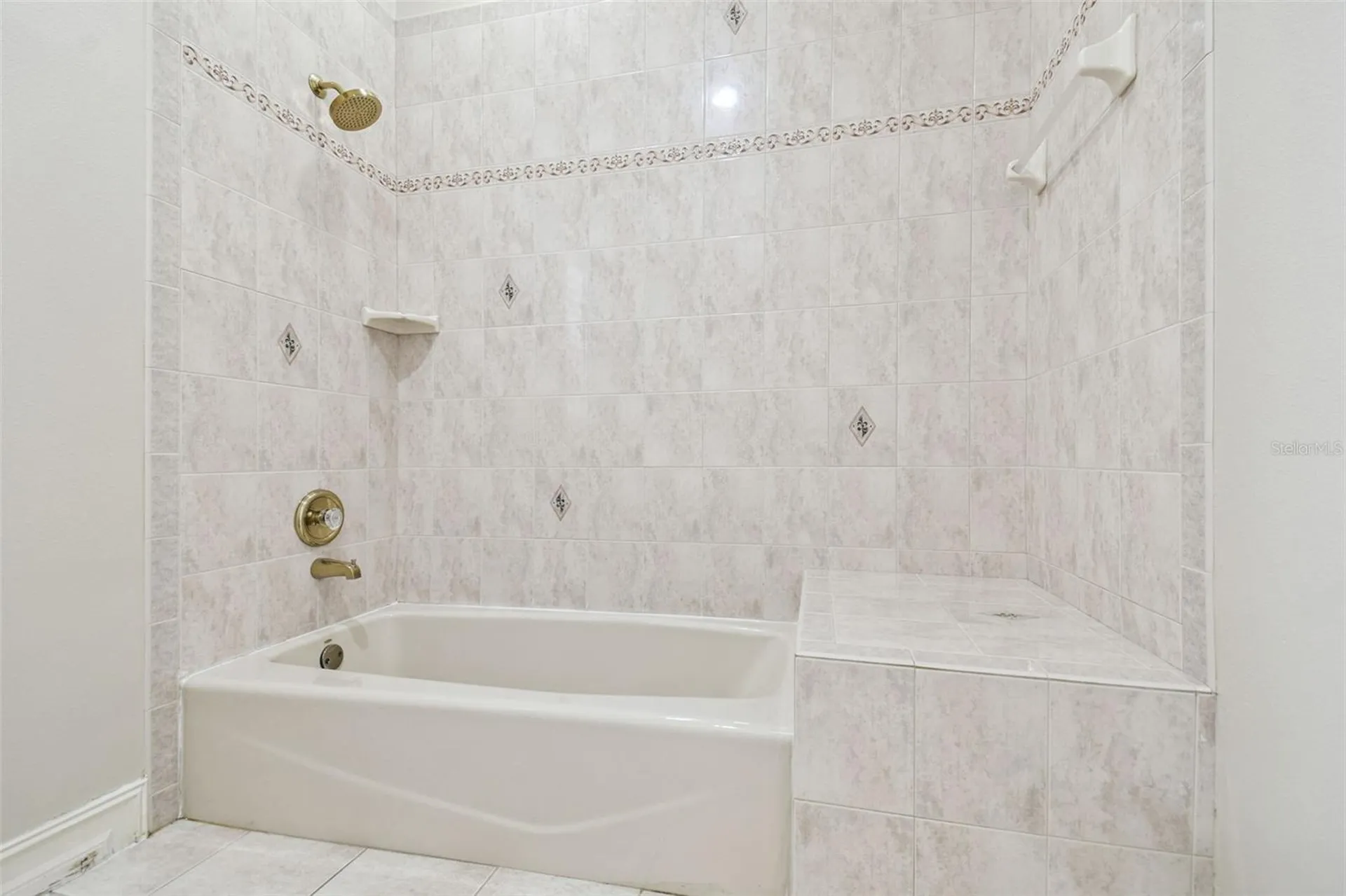 3020 Kensington Trace Tarpon Springs FL 34688