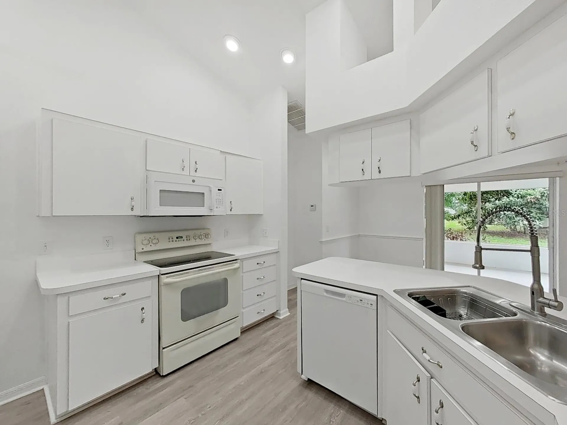 2130 Saxon Lane Lakeland FL 33810