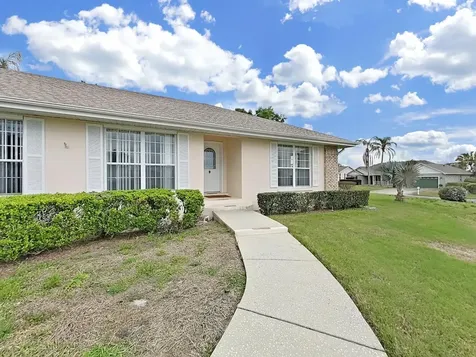 2130 Saxon Lane Lakeland FL 33810