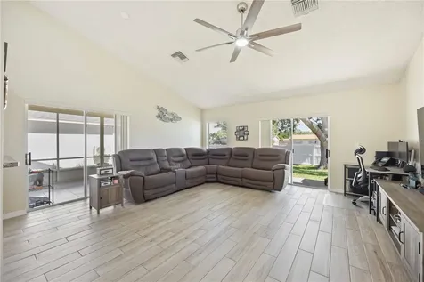 3937 37th Street Court W Bradenton FL 34205