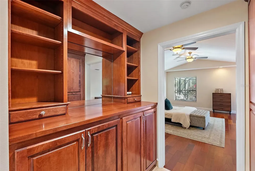 2371 Landings Circle Bradenton FL 34209