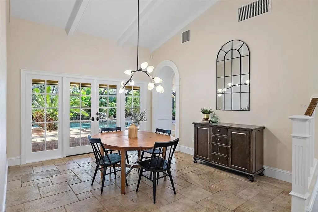 2371 Landings Circle Bradenton FL 34209