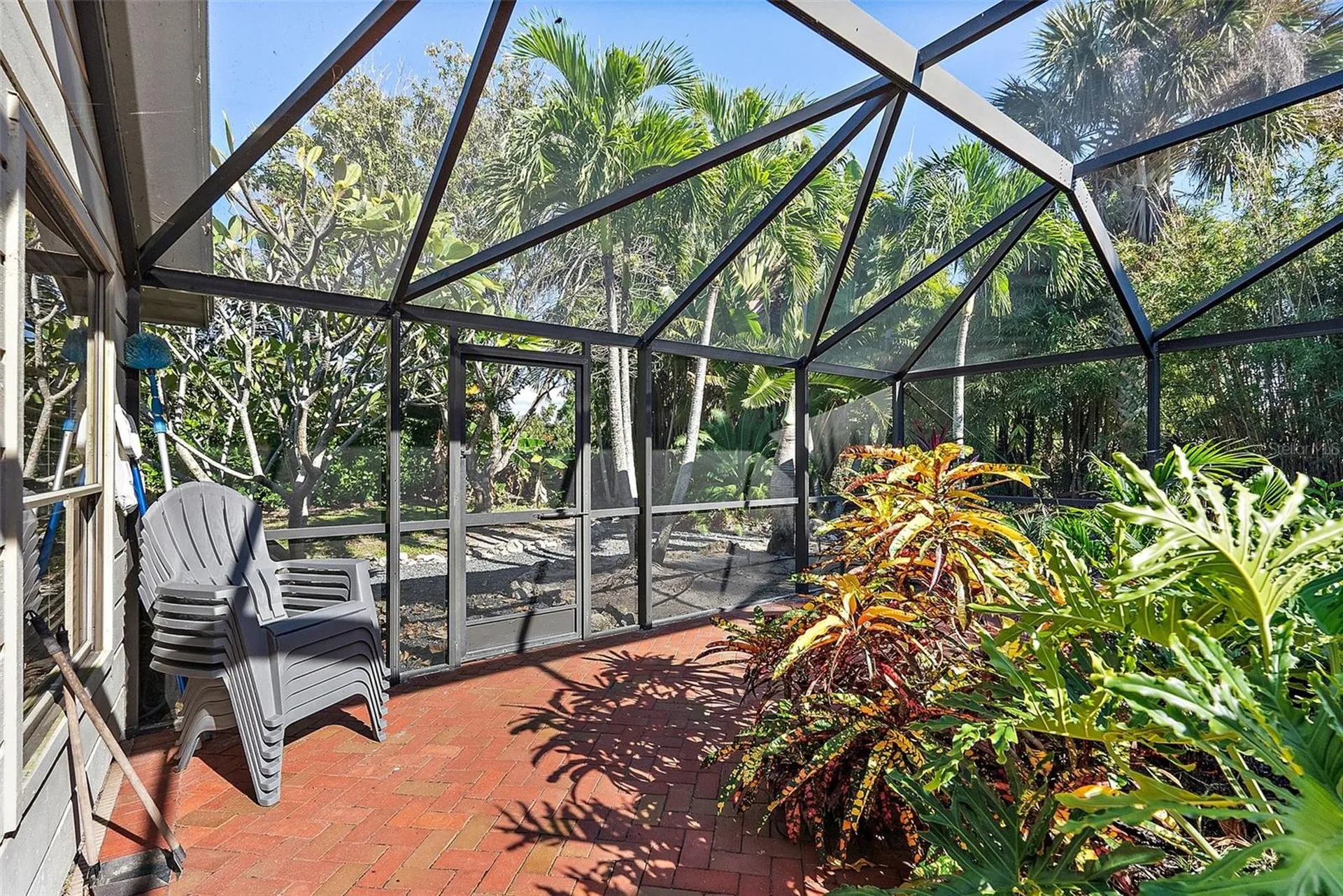 2371 Landings Circle Bradenton FL 34209