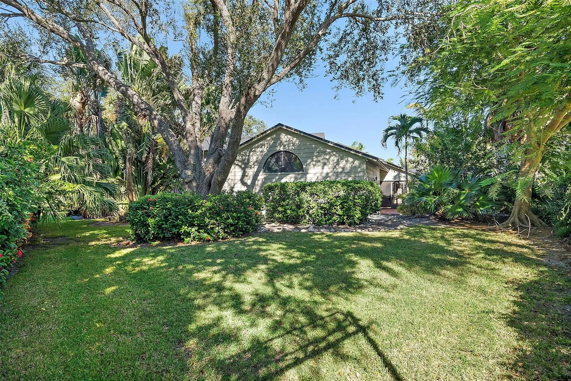 2371 Landings Circle Bradenton FL 34209