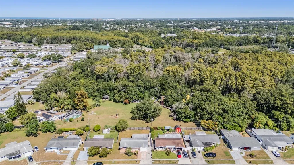 5301 Dawn Lane Holiday FL 34690