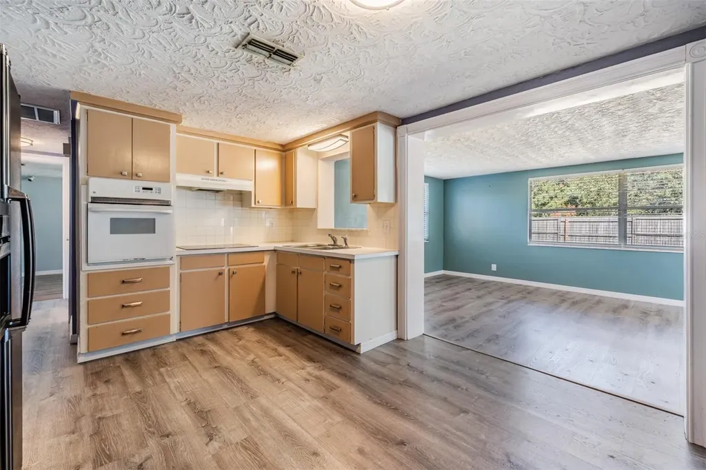 5301 Dawn Lane Holiday FL 34690