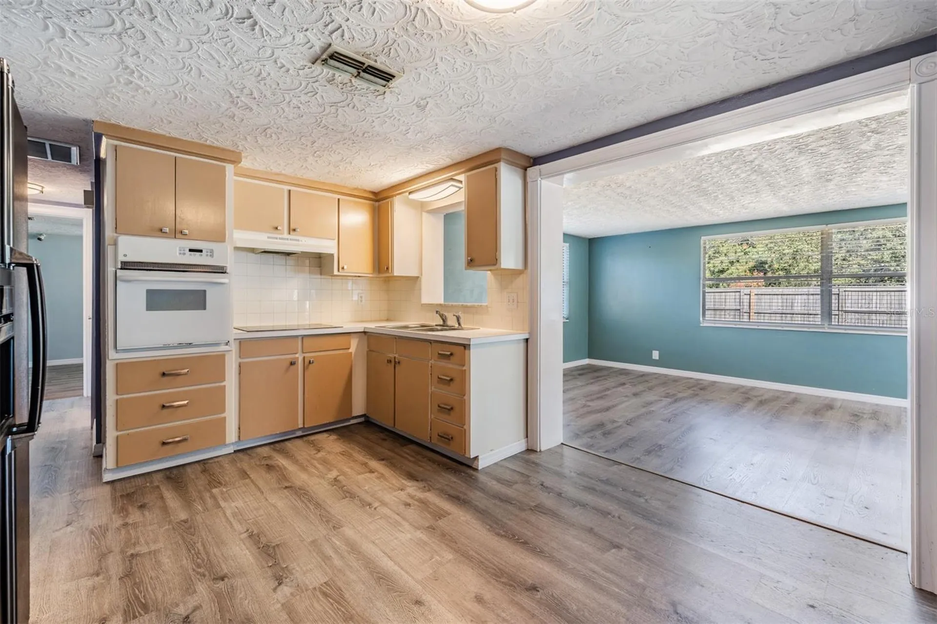 5301 Dawn Lane Holiday FL 34690