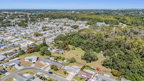 5301 Dawn Lane Holiday FL 34690