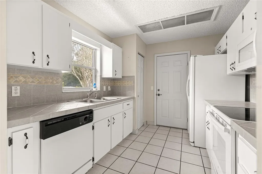3805 SE 139th Street Summerfield FL 34491