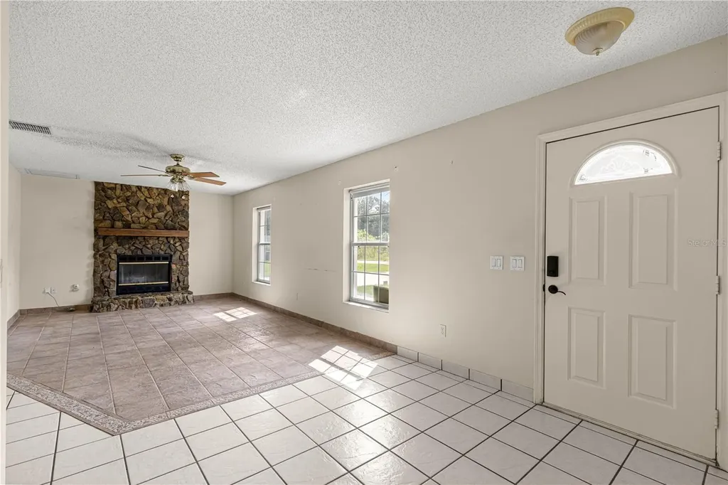 3805 SE 139th Street Summerfield FL 34491
