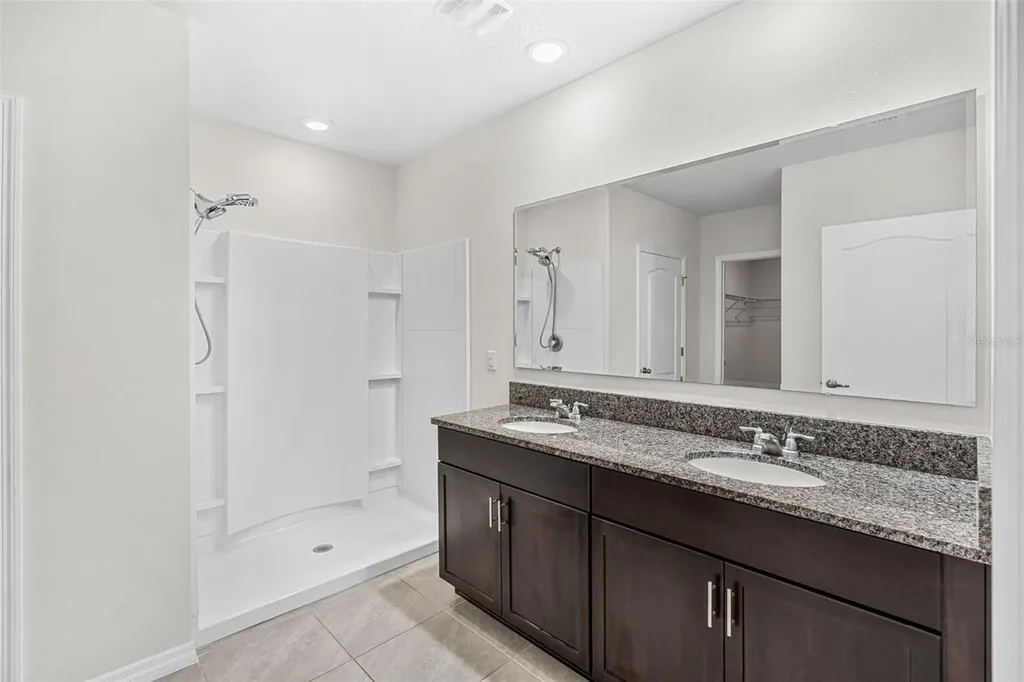 1433 Riverboat Drive Kissimmee FL 34744
