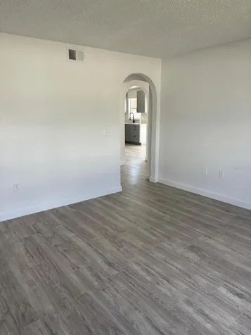404 Manitoba Drive Kissimmee FL 34759