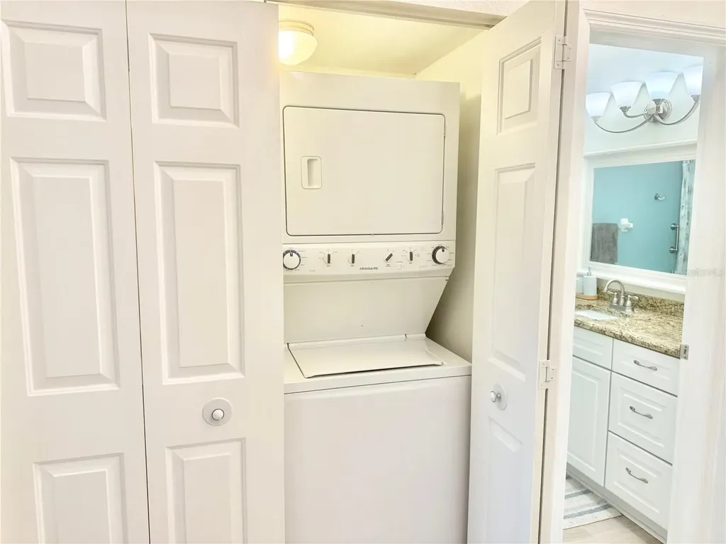 603 Garland Circle Indian Rocks Beach FL 33785