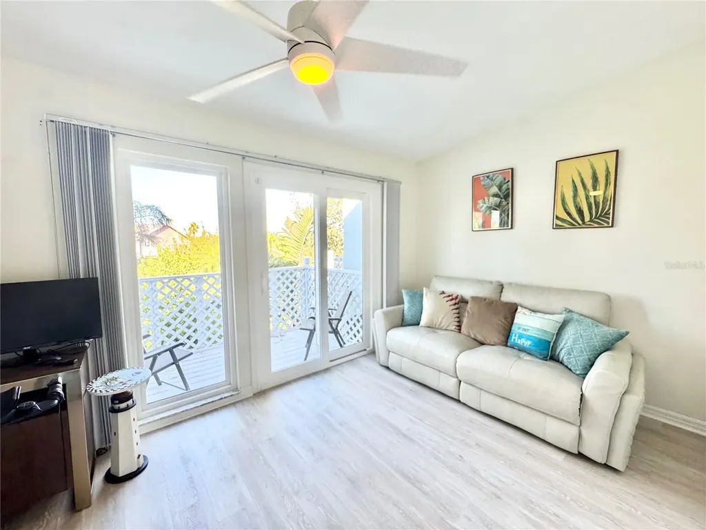 603 Garland Circle Indian Rocks Beach FL 33785