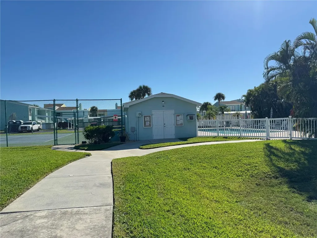 603 Garland Circle Indian Rocks Beach FL 33785