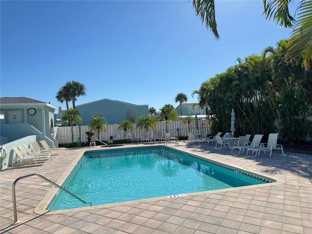 603 Garland Circle Indian Rocks Beach FL 33785