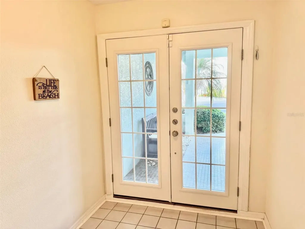 603 Garland Circle Indian Rocks Beach FL 33785