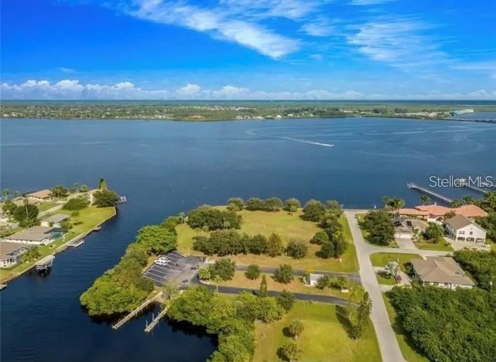 13261 Gorman Avenue Port Charlotte FL 33981