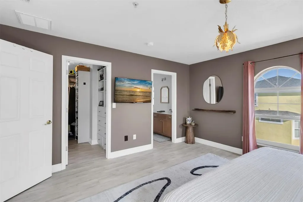487 Bayou Village Drive Tarpon Springs FL 34689
