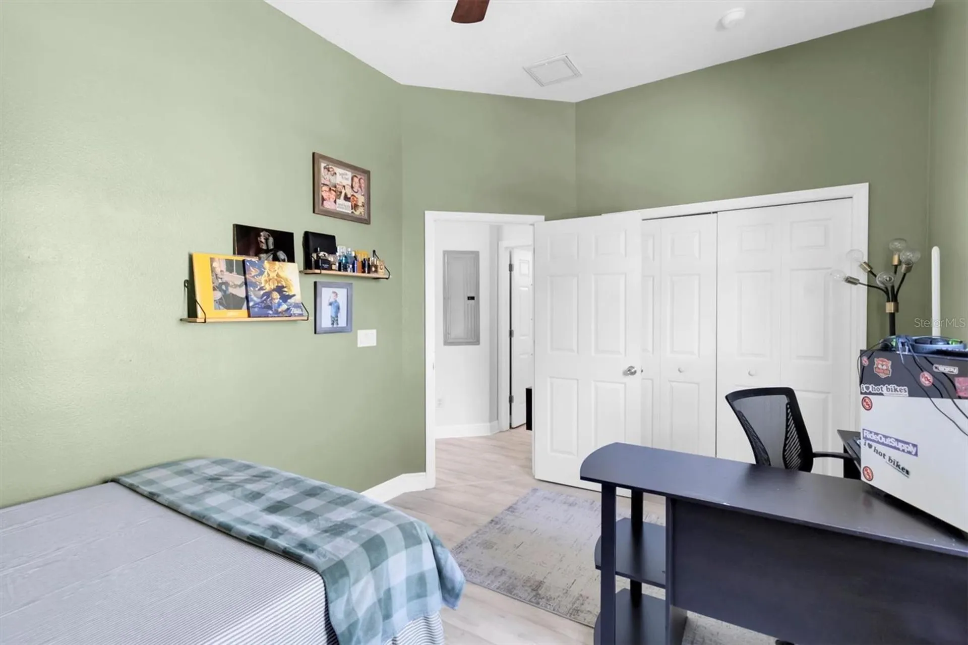 487 Bayou Village Drive Tarpon Springs FL 34689