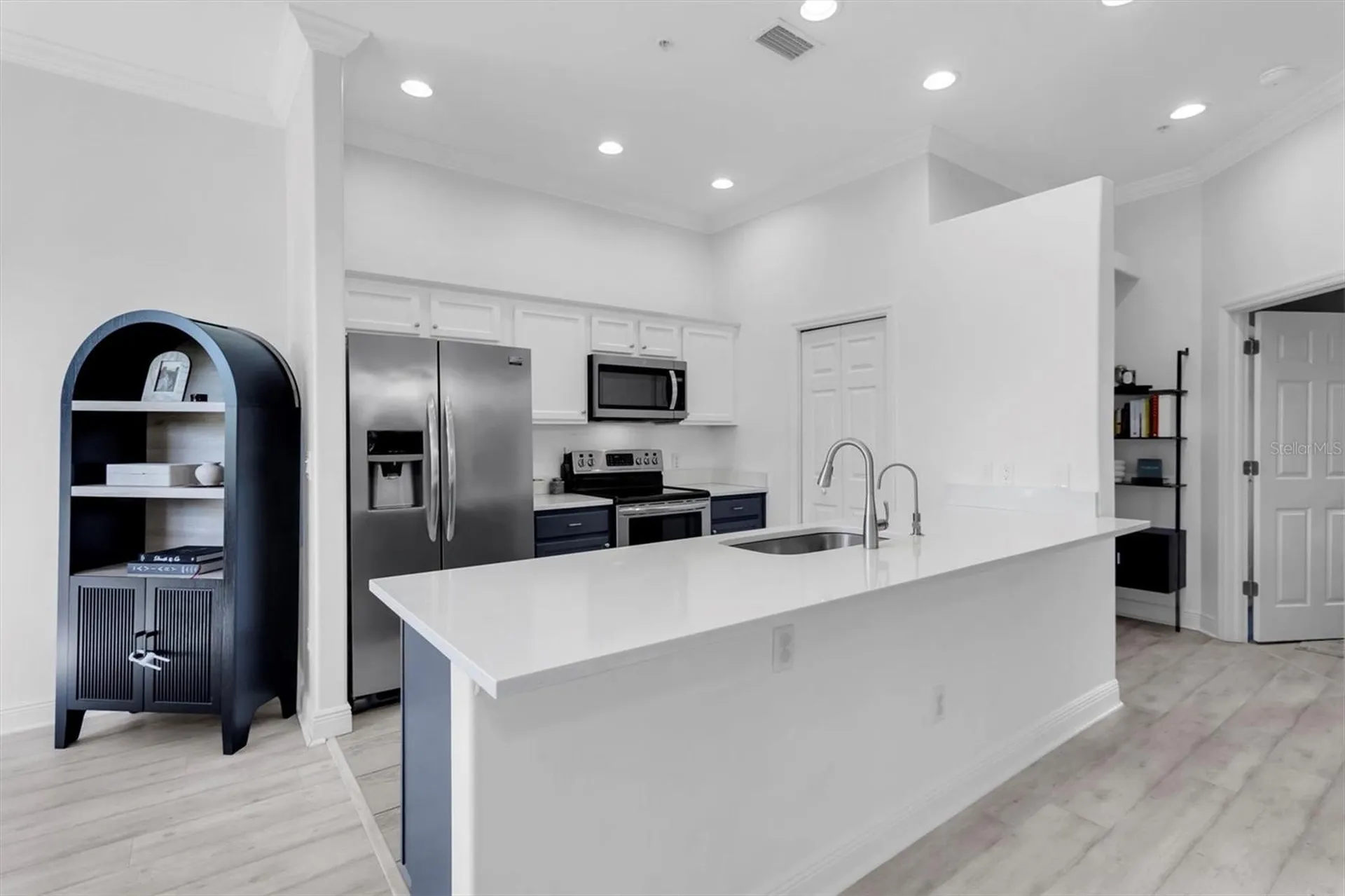 487 Bayou Village Drive Tarpon Springs FL 34689