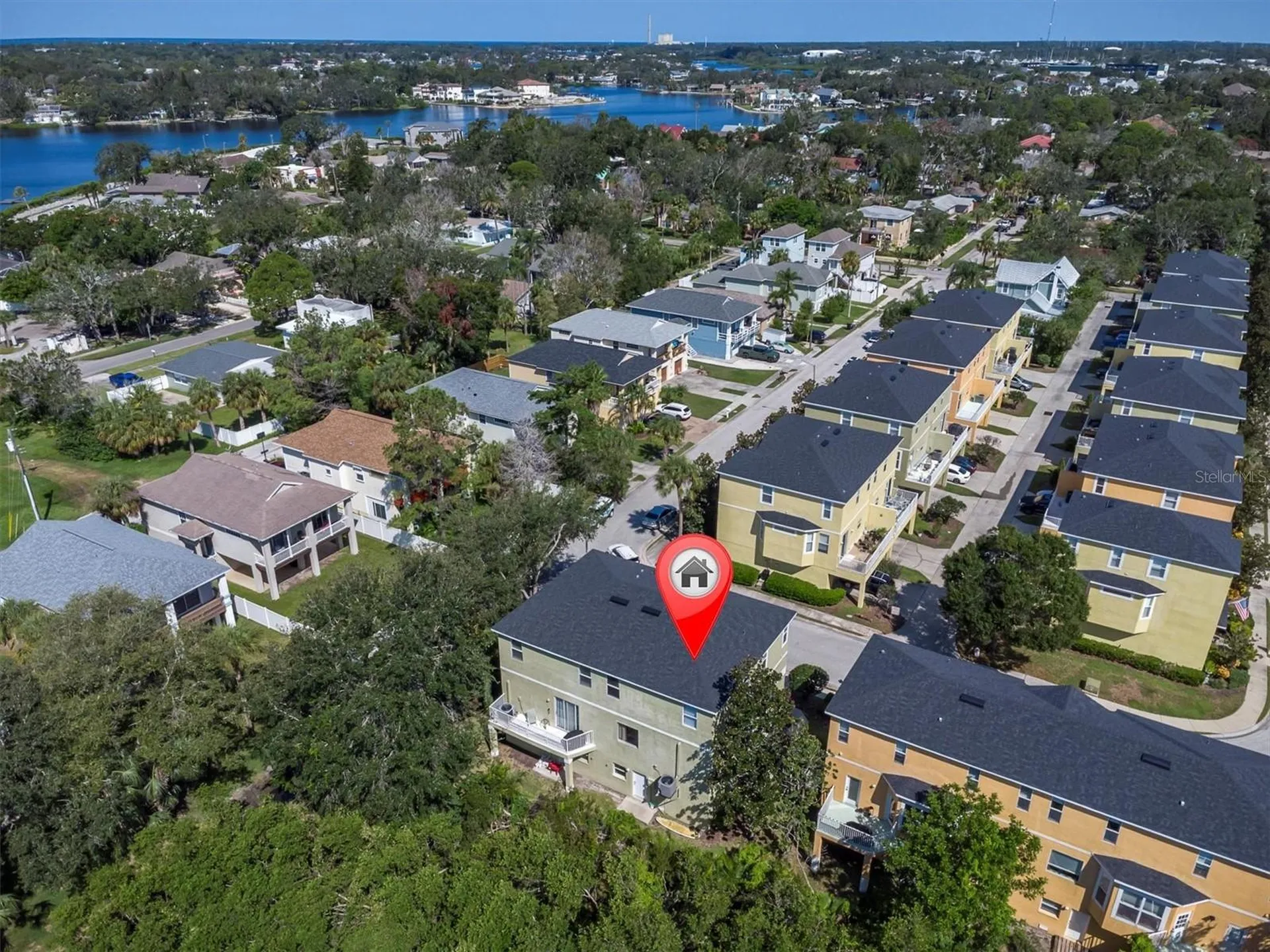 487 Bayou Village Drive Tarpon Springs FL 34689