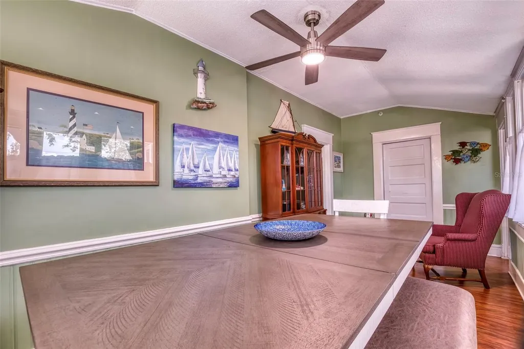 304 15th Street W Bradenton FL 34205