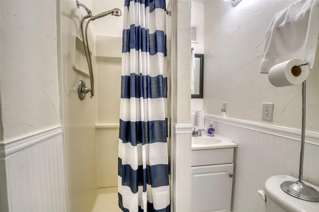 304 15th Street W Bradenton FL 34205