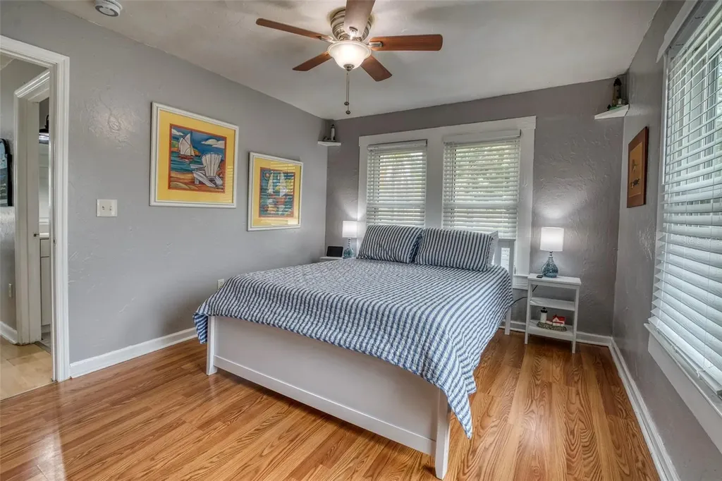 304 15th Street W Bradenton FL 34205