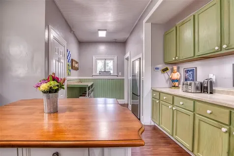 304 15th Street W Bradenton FL 34205