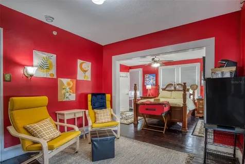 304 15th Street W Bradenton FL 34205