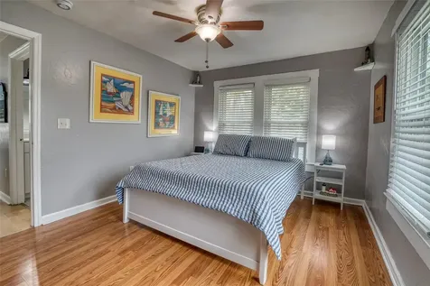 304 15th Street W Bradenton FL 34205