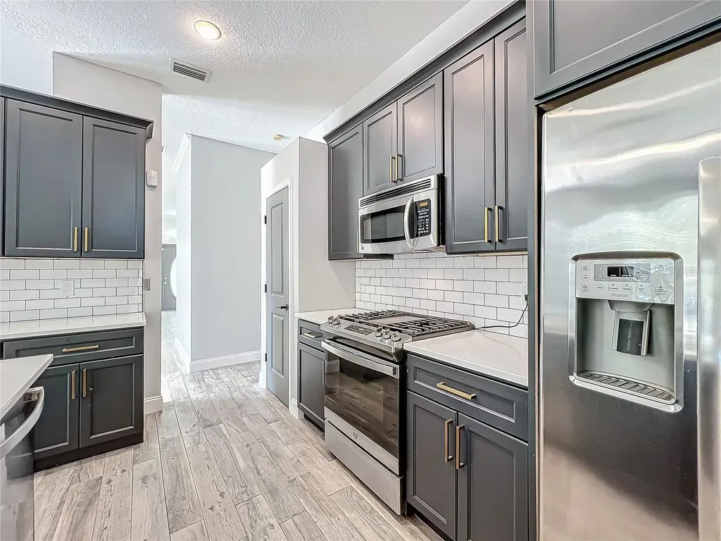 427 N Summerlin Avenue Orlando FL 32803