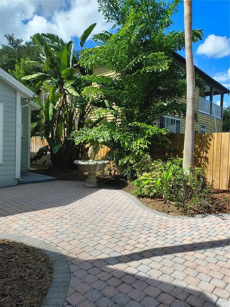 427 N Summerlin Avenue Orlando FL 32803