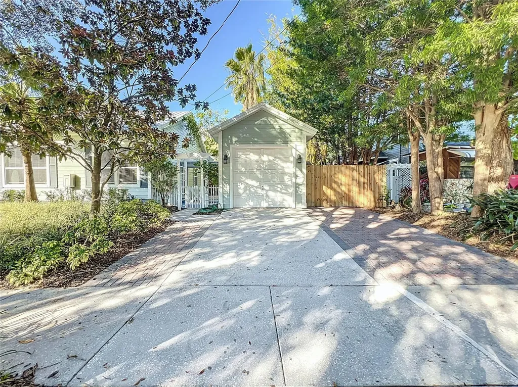 427 N Summerlin Avenue Orlando FL 32803