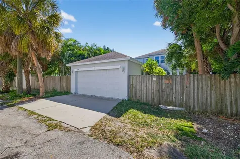 3059 3rd Avenue N St Petersburg FL 33713