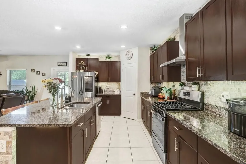 5426 Rainwood Meadows Drive Apollo Beach FL 33572