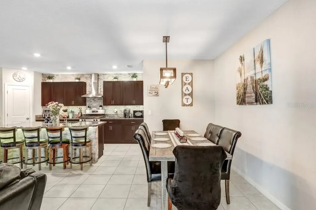 5426 Rainwood Meadows Drive Apollo Beach FL 33572