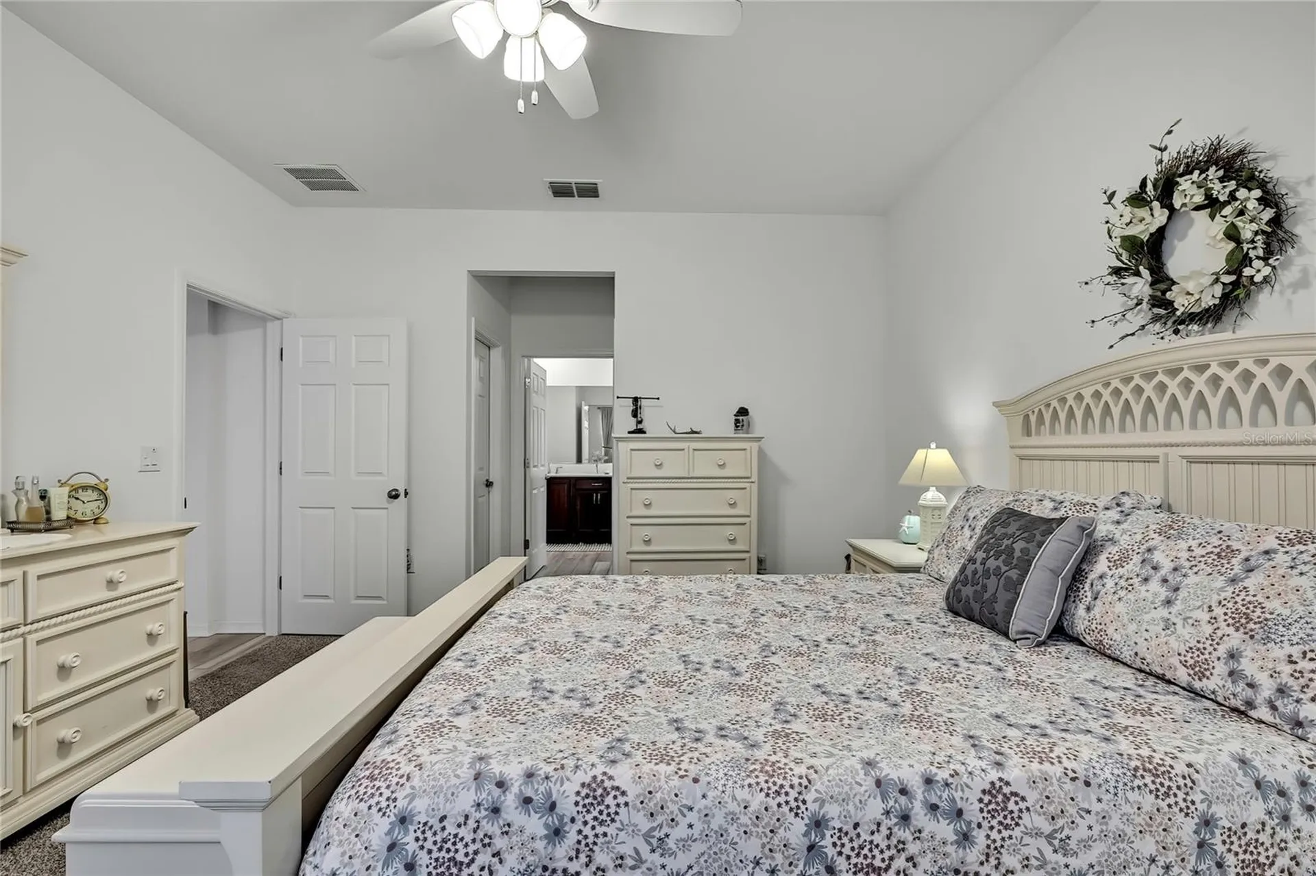 9764 SW 100th Avenue Road Ocala FL 34481