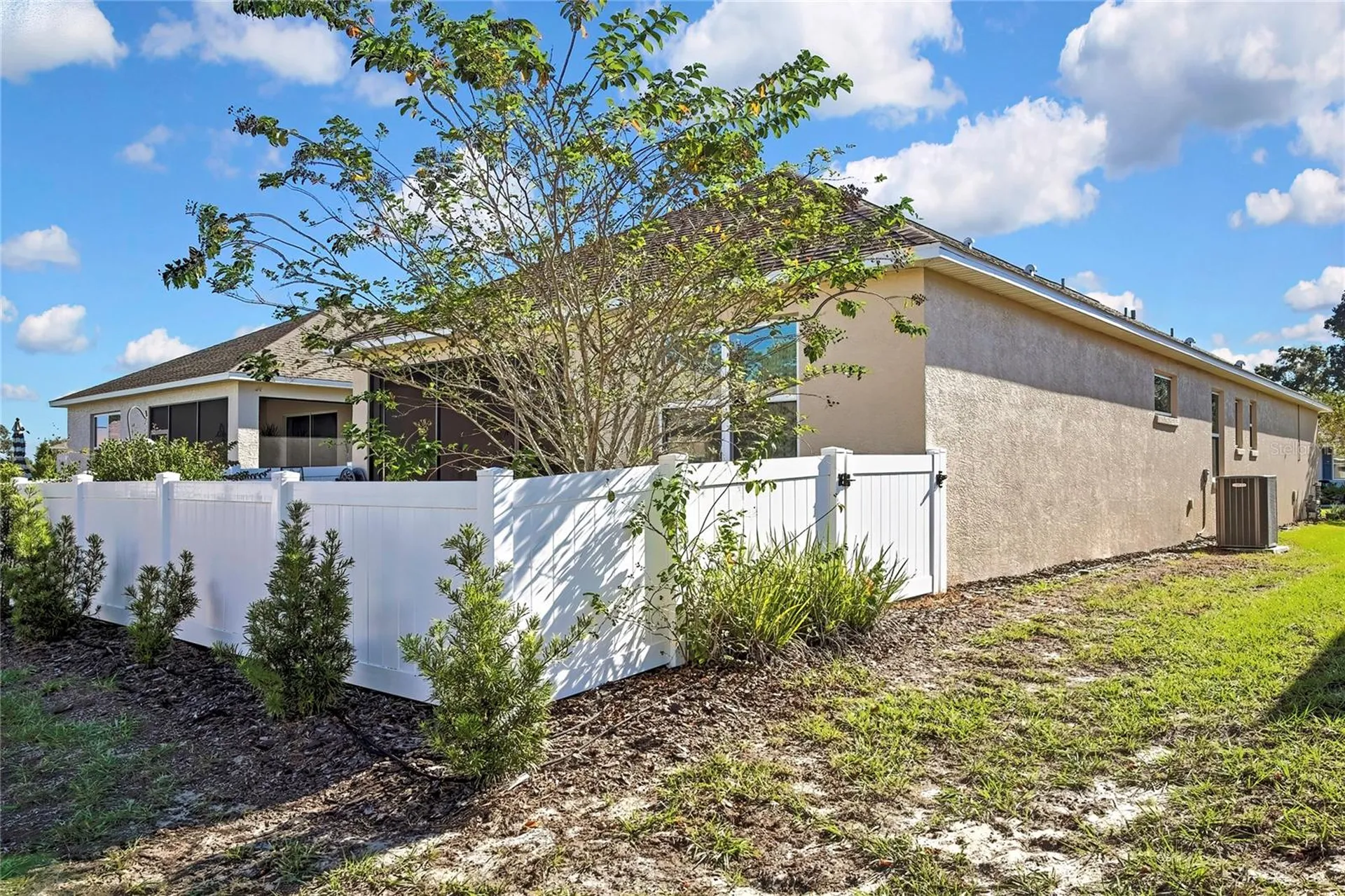9764 SW 100th Avenue Road Ocala FL 34481