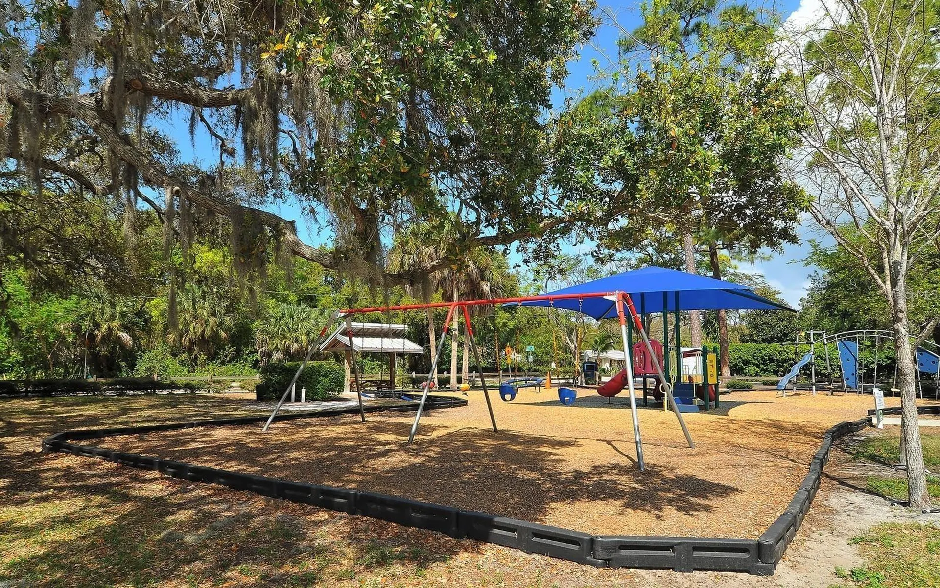 3921 Maravic Place Sarasota FL 34231