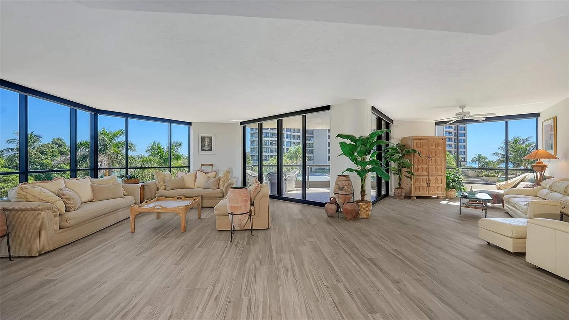 1241 Gulf Of Mexico Drive Longboat Key FL 34228