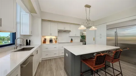 1241 Gulf Of Mexico Drive Longboat Key FL 34228