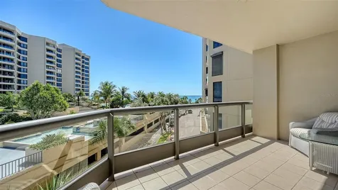 1241 Gulf Of Mexico Drive Longboat Key FL 34228