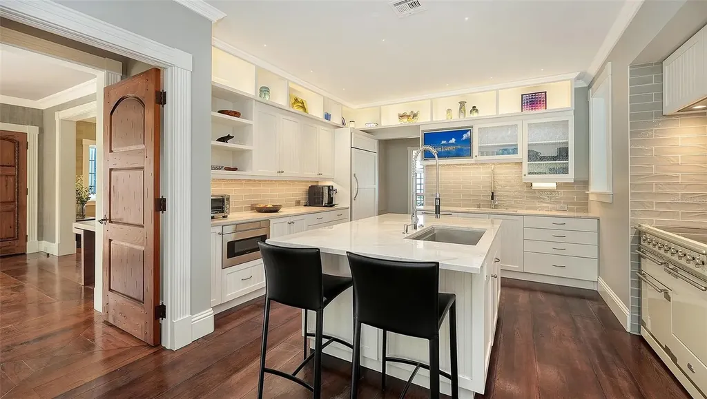 4311 Bay Shore Road Sarasota FL 34234