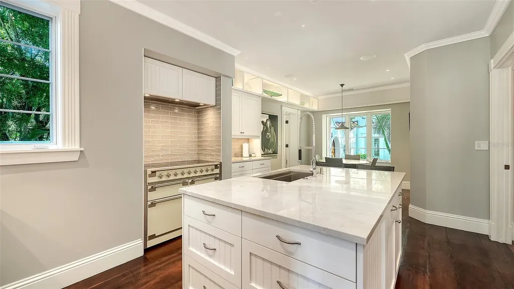 4311 Bay Shore Road Sarasota FL 34234